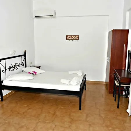 Studios Dimitris Giatras Zakynthos Town